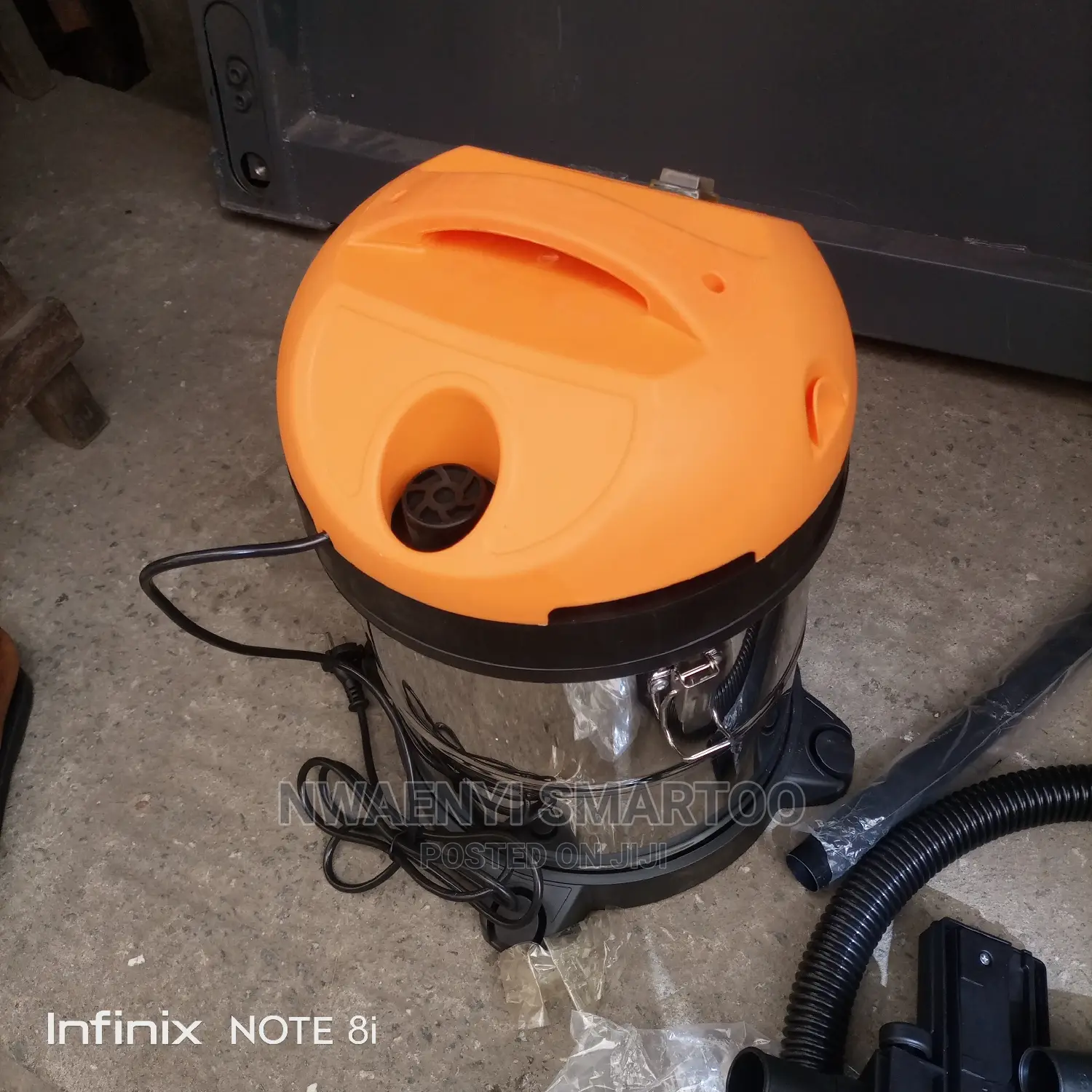 Iron Body 20litres Vacuum Cleaner