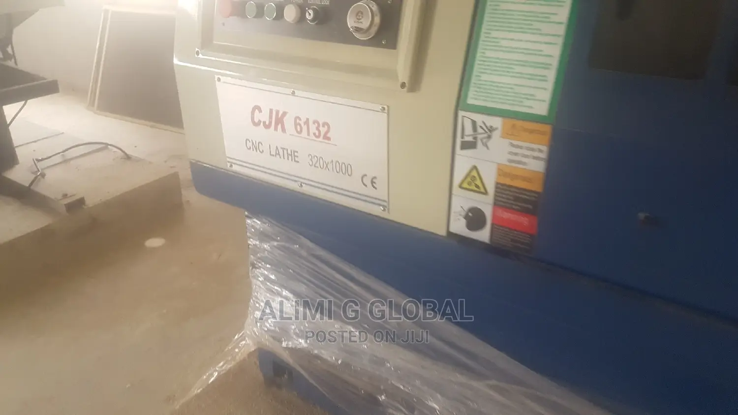 CNC Lathe Machine