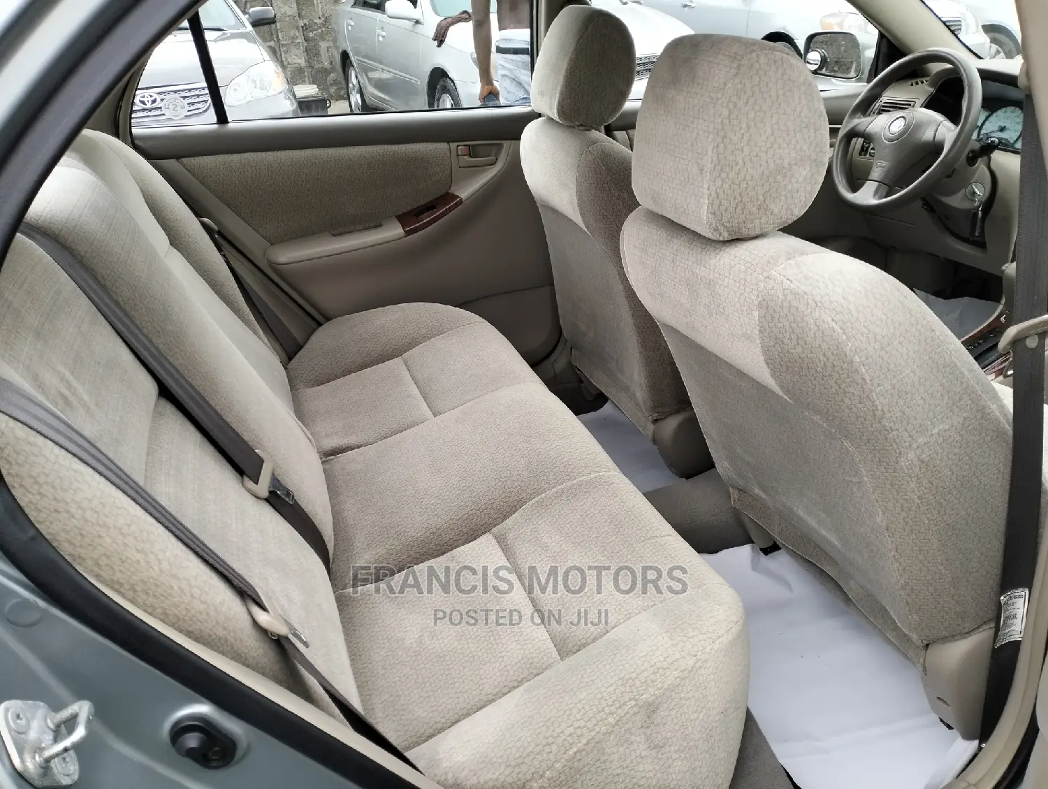 Toyota Corolla LE 2004 Gray