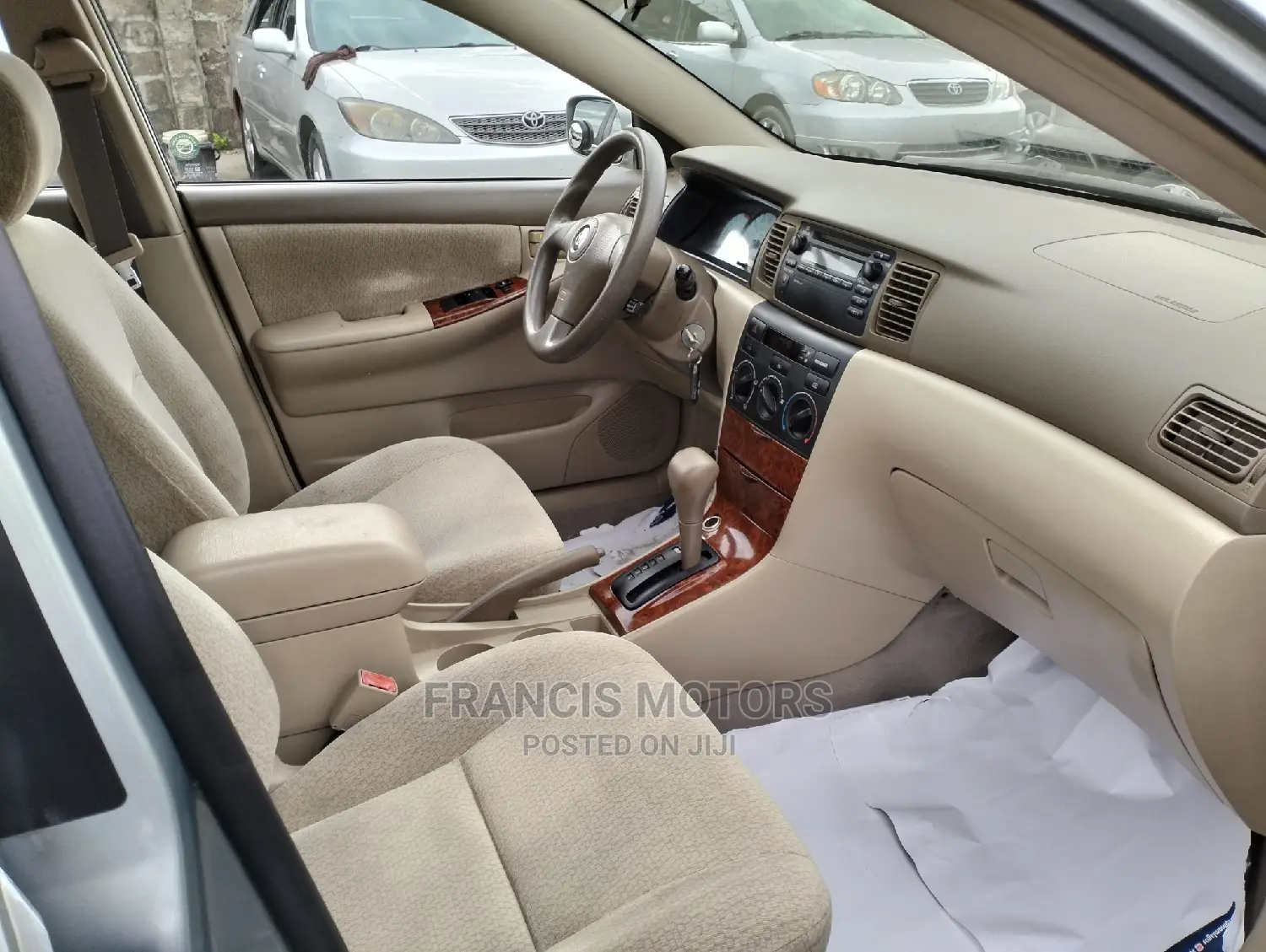 Toyota Corolla LE 2004 Gray