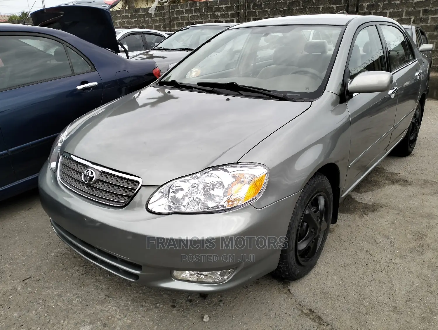 Toyota Corolla LE 2004 Gray