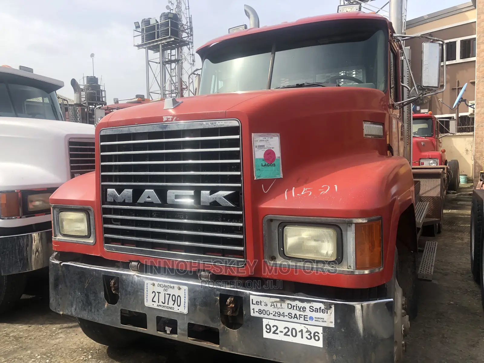 MACK Trailer Head