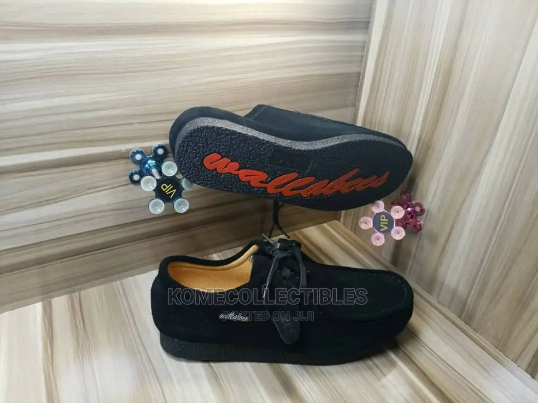 Mens Sneakers With Lace