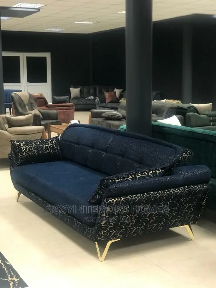 Fissy Interior