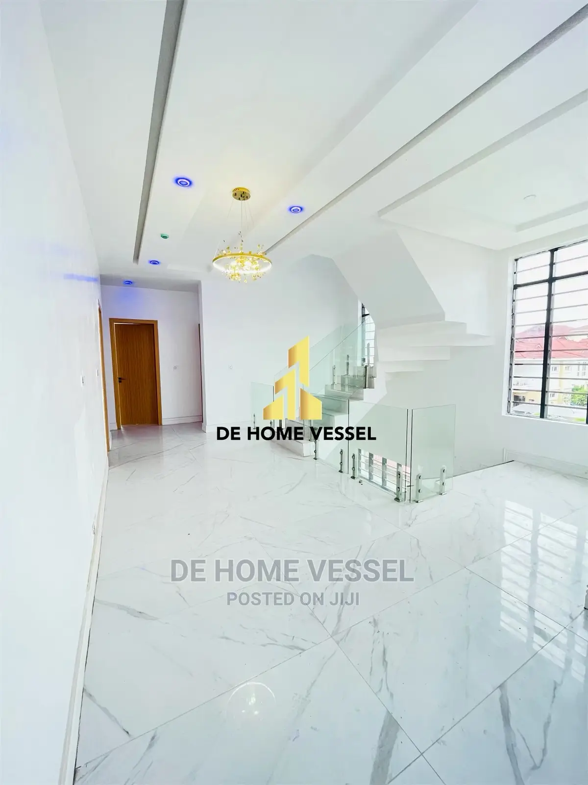 5bdrm Duplex in Osapa London for Sale