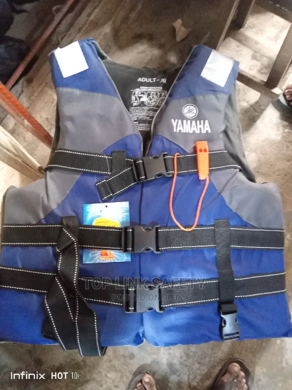 Dis Is Yamaha Life Jacket.