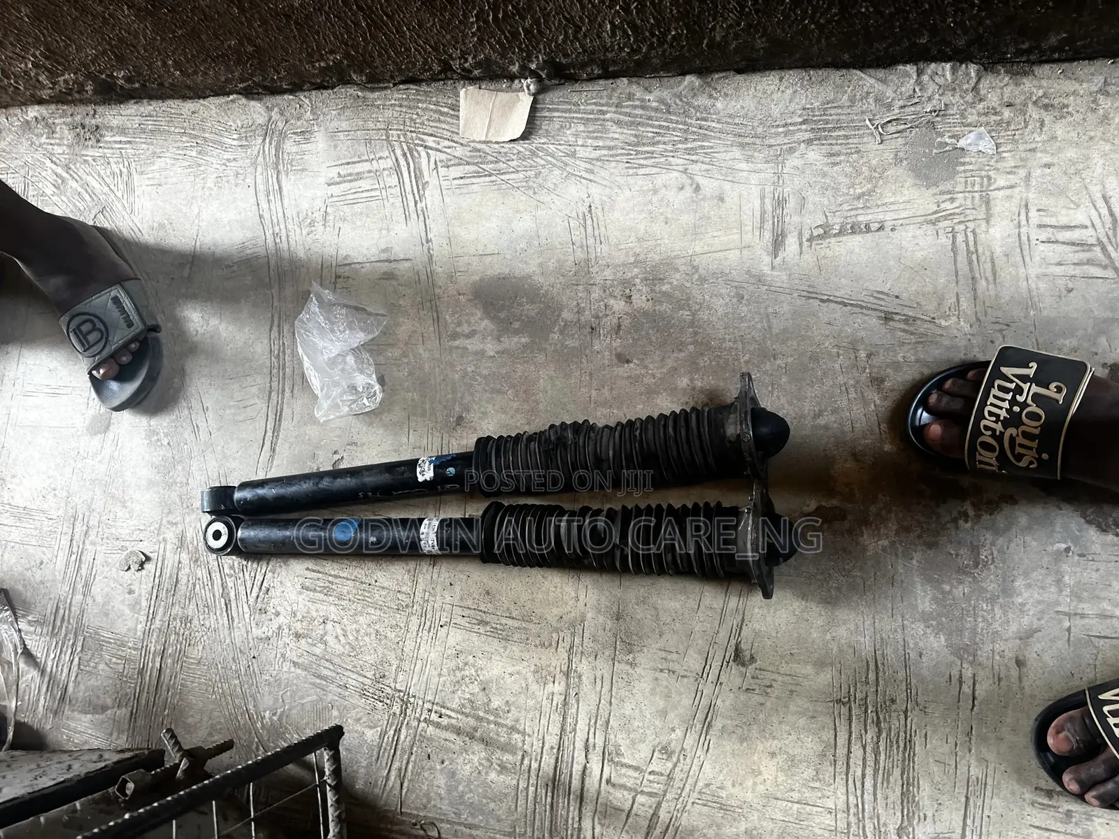 Back Shock Absorbers 2018 Honda Accord