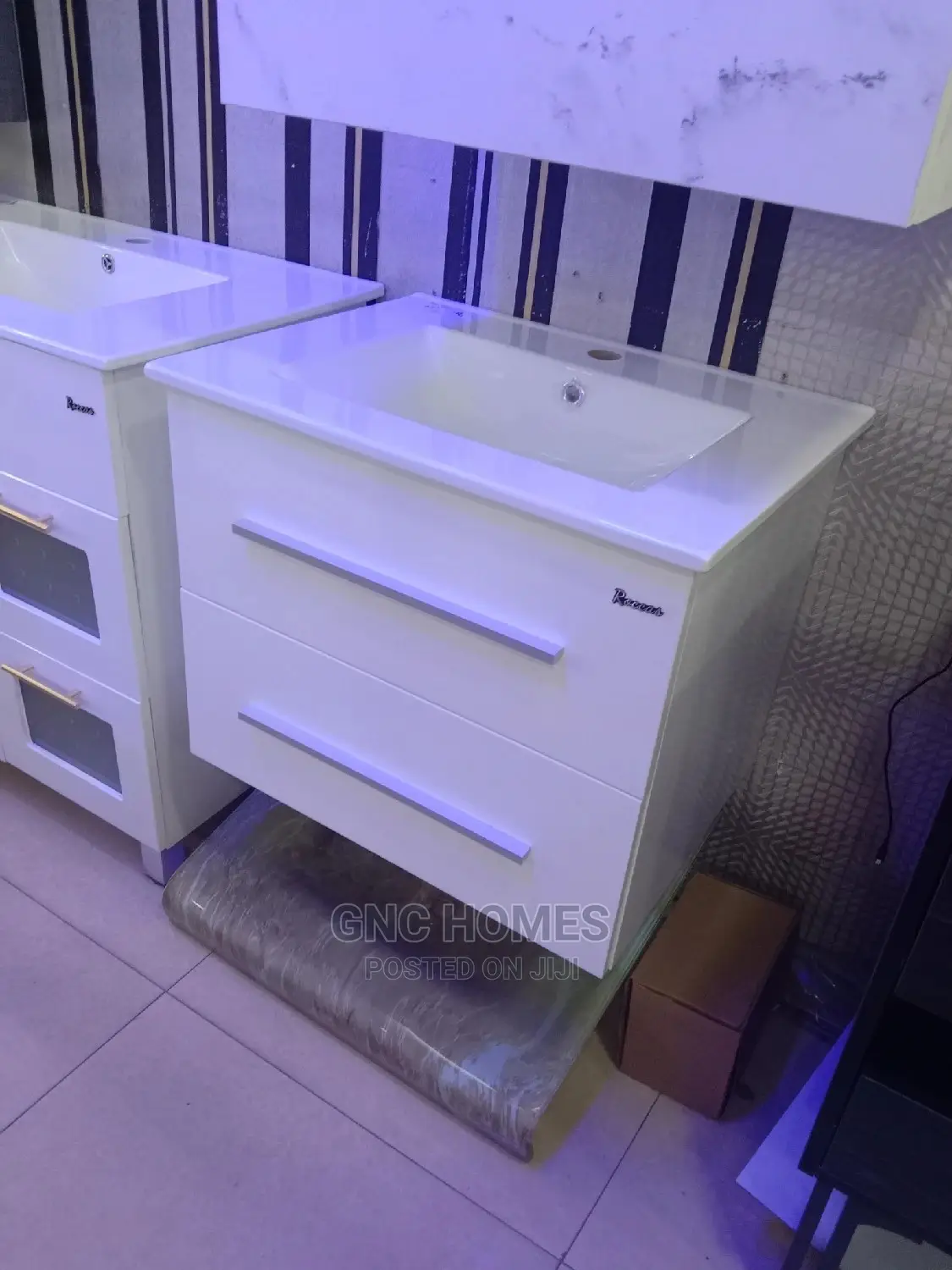 Bathroom Carbinet Double