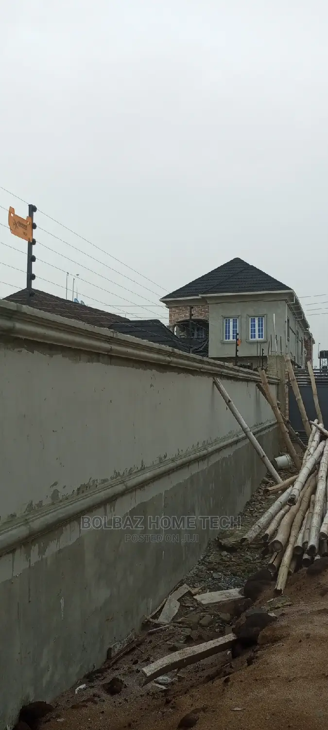 Electric Fence-Wire Installation