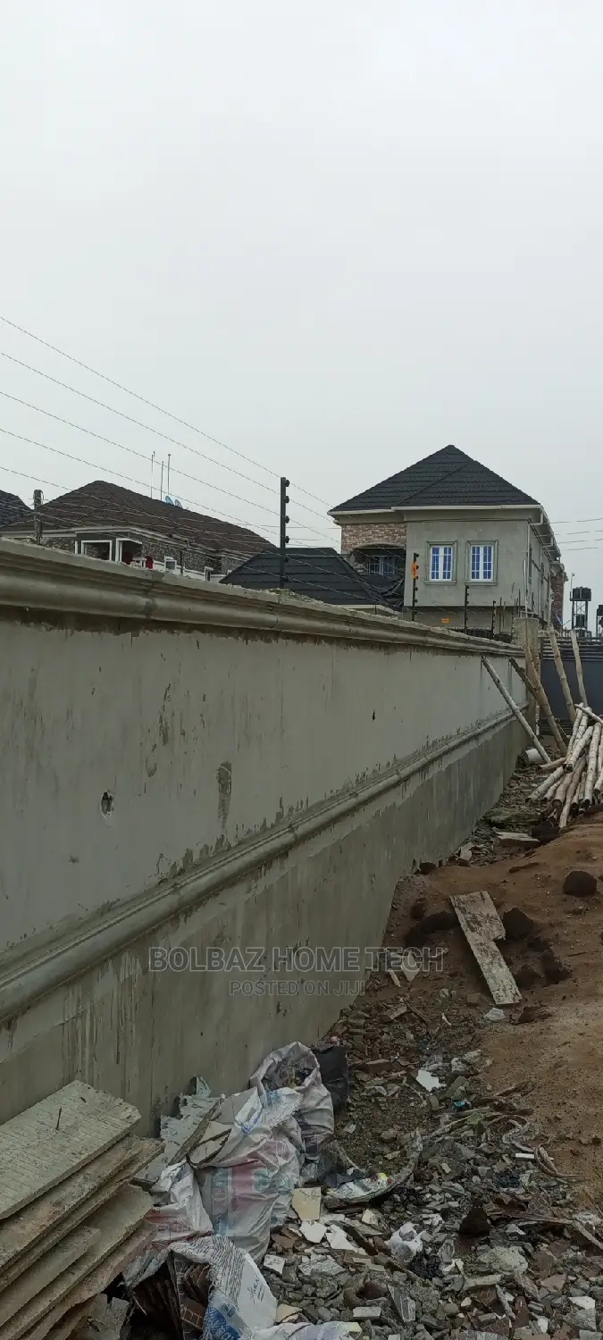 Electric Fence-Wire Installation