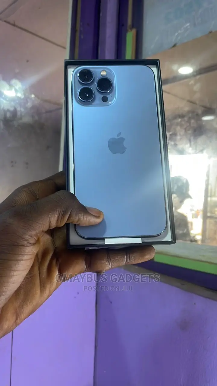 New Apple iPhone 13 Pro Max 256 GB Silver
