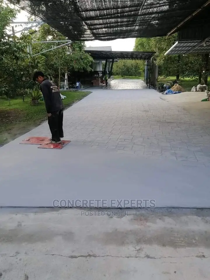 Neat Concrete Stamped Floor
