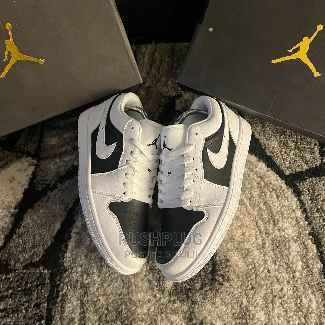 Nike Air Jordan 1 Low Alternate