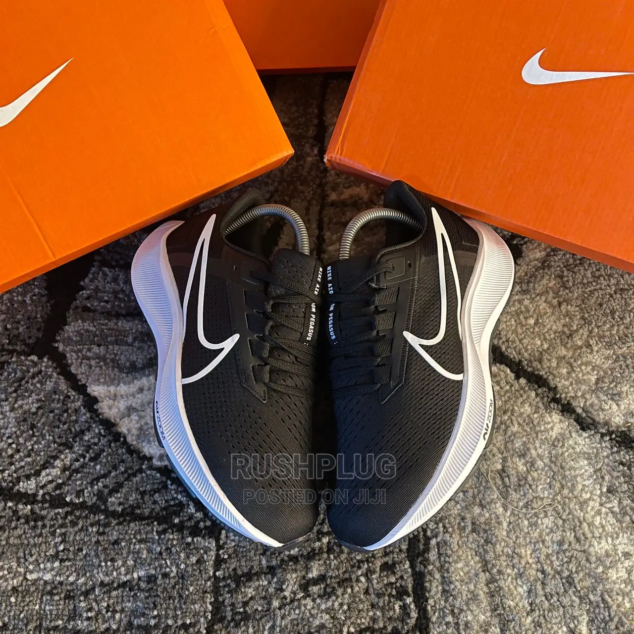 Nike Air Zoom Pegasus 38 Road Running Sneakers L