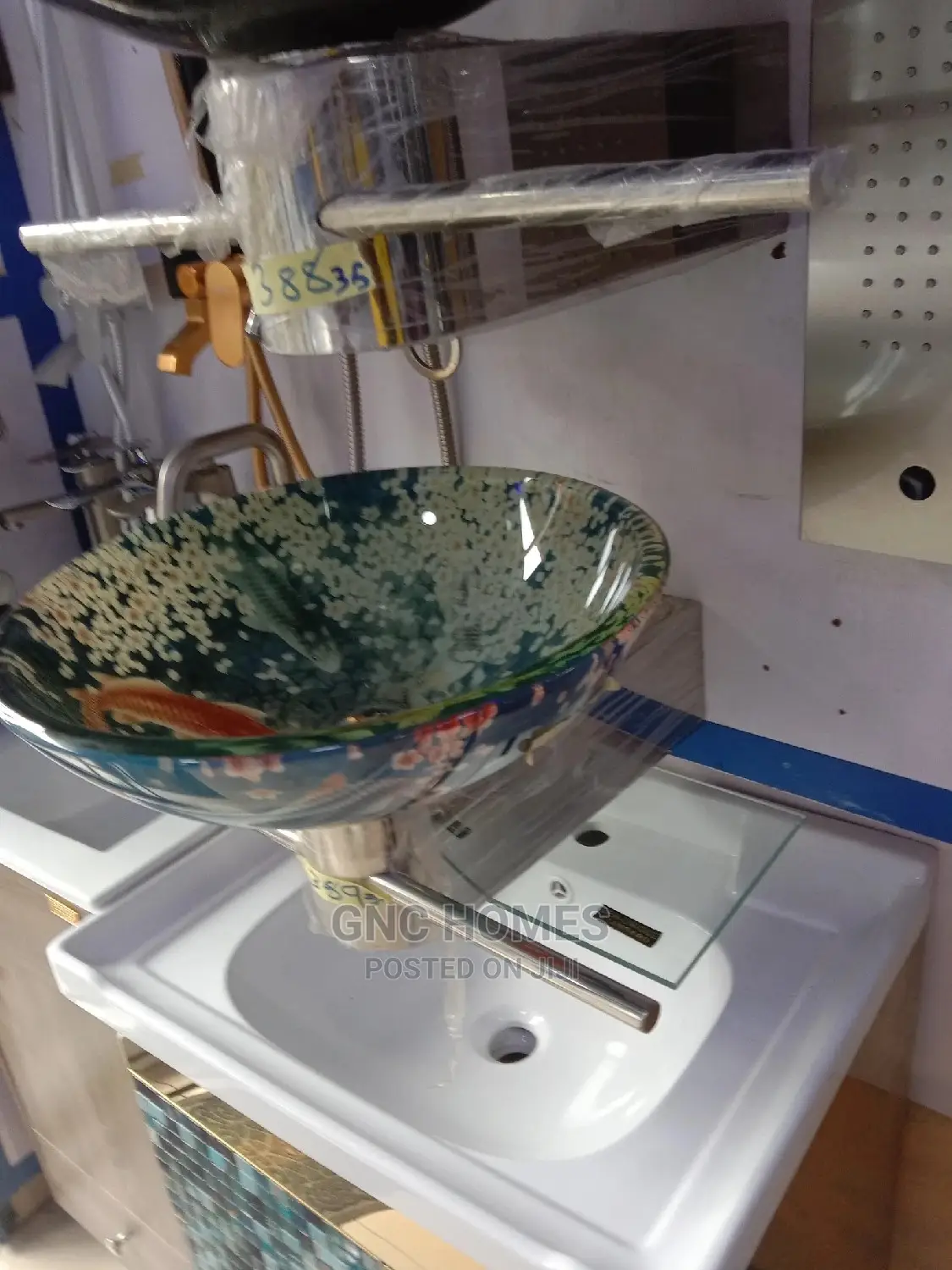 Wall Hung Glass Basin For Dinning Room