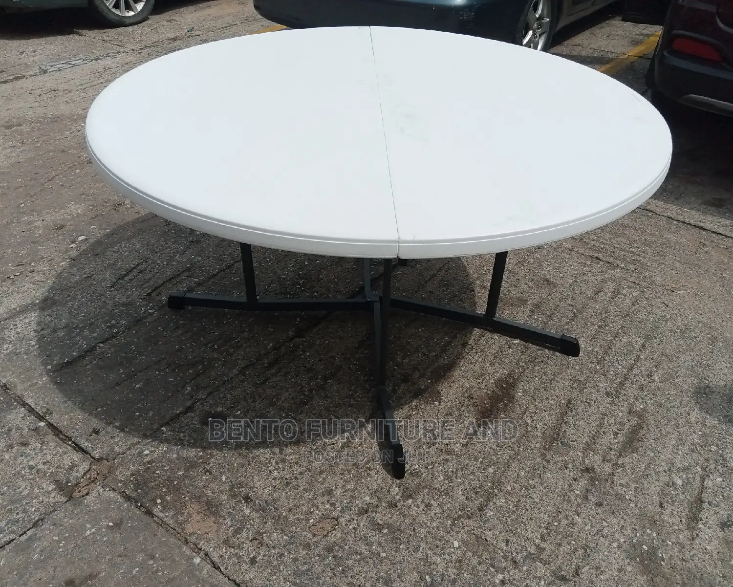 Lifetime Banquet Plastic Round USA