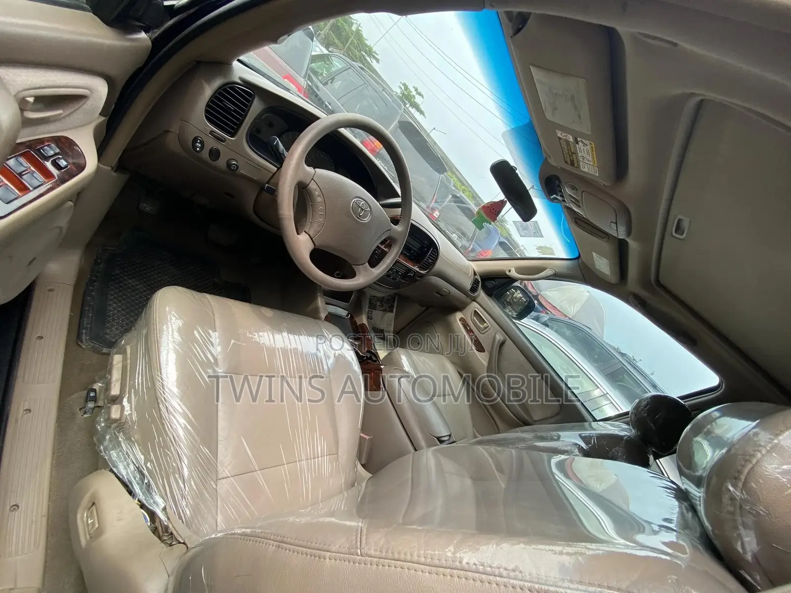 Toyota Sequoia 2004 Black