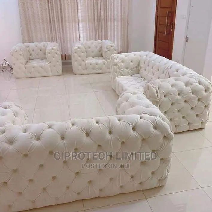 Sofa/Chair/Upholstery