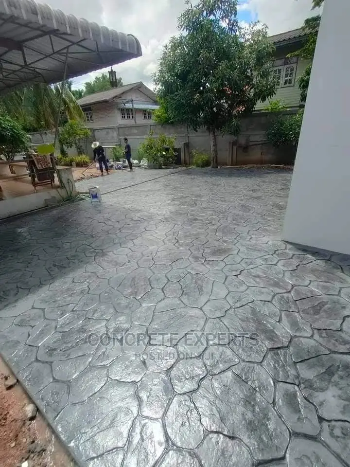 Great Installation Stamped Concrete Floor