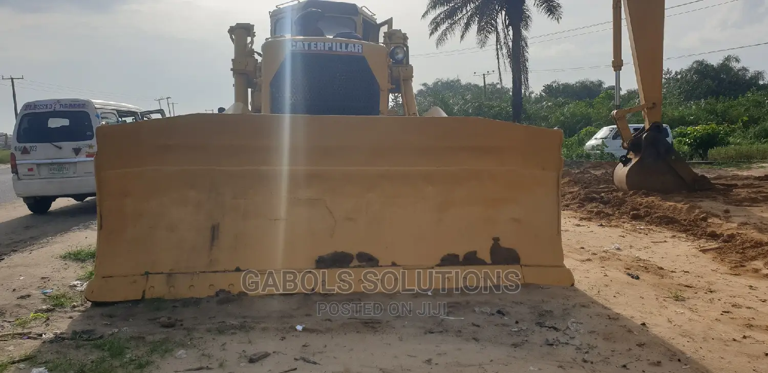 Sharp Foreign Used Caterpillar Buldozer