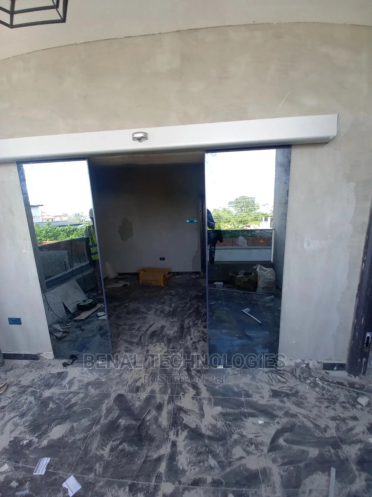 Affordable Entrance Automatic Sensor Door Lekki