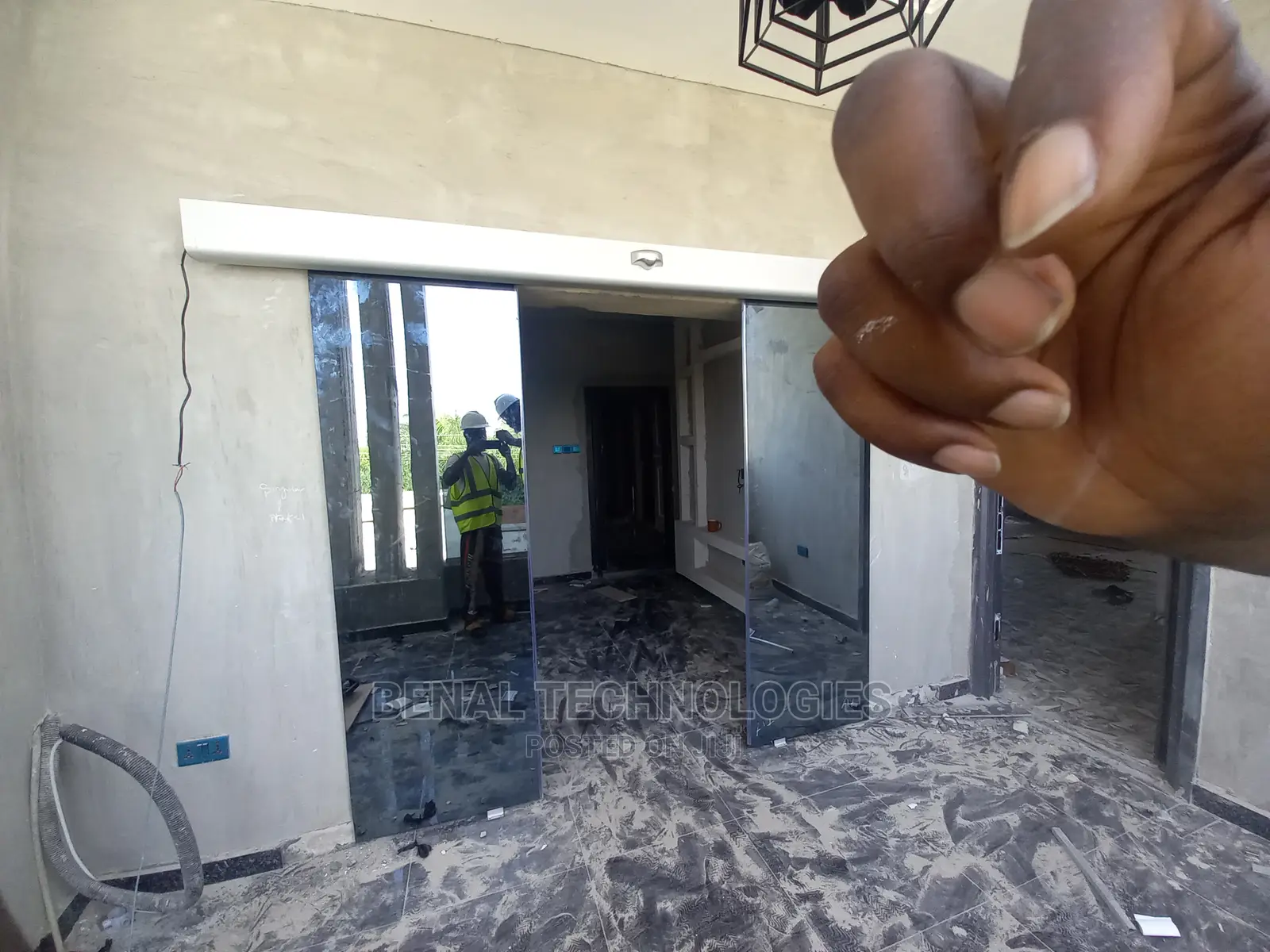 Effective Automatic Entrance Sensor Door in Alimosho