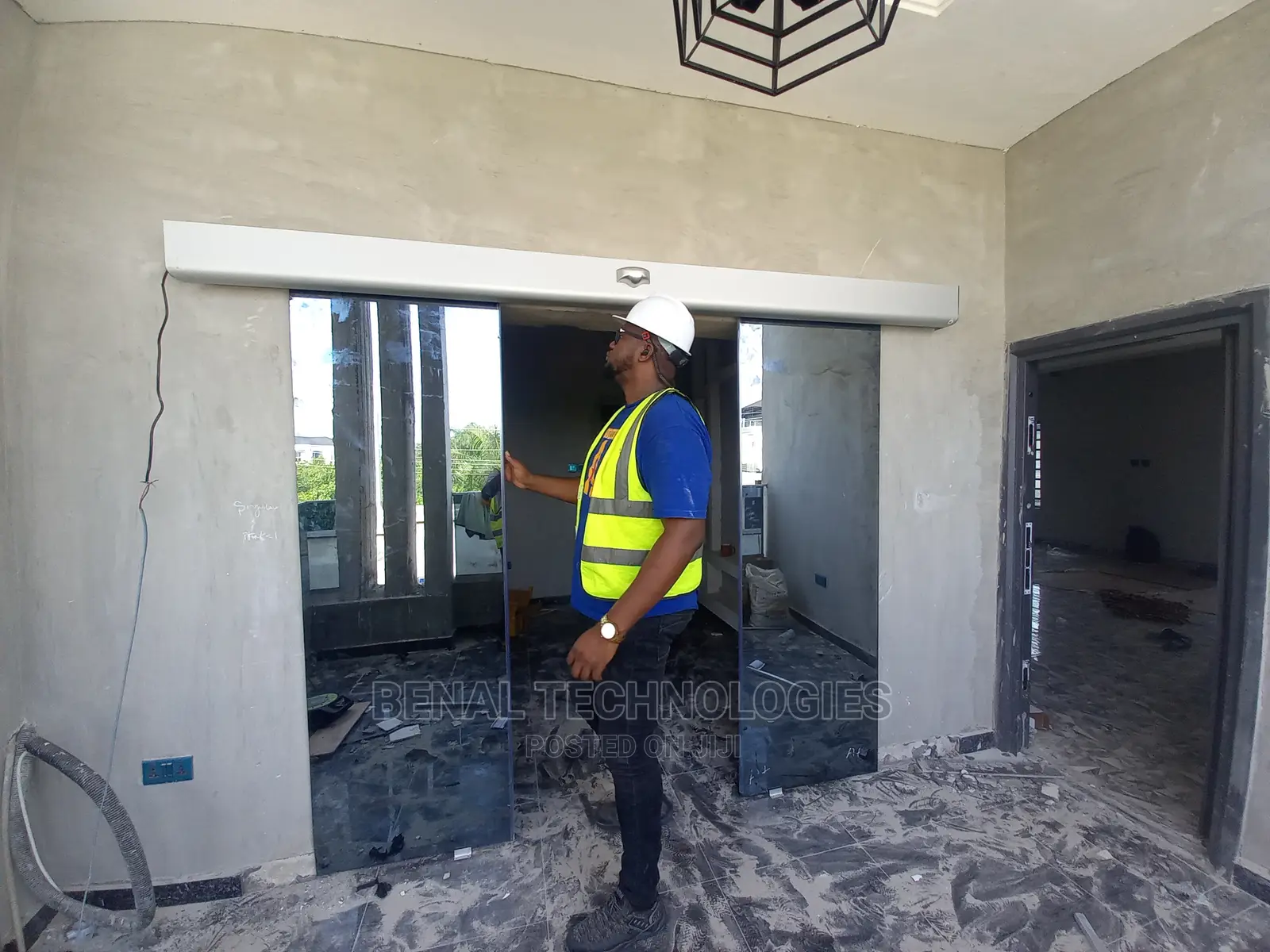 Standard Entrance Automatic Sliding Door in Ojo