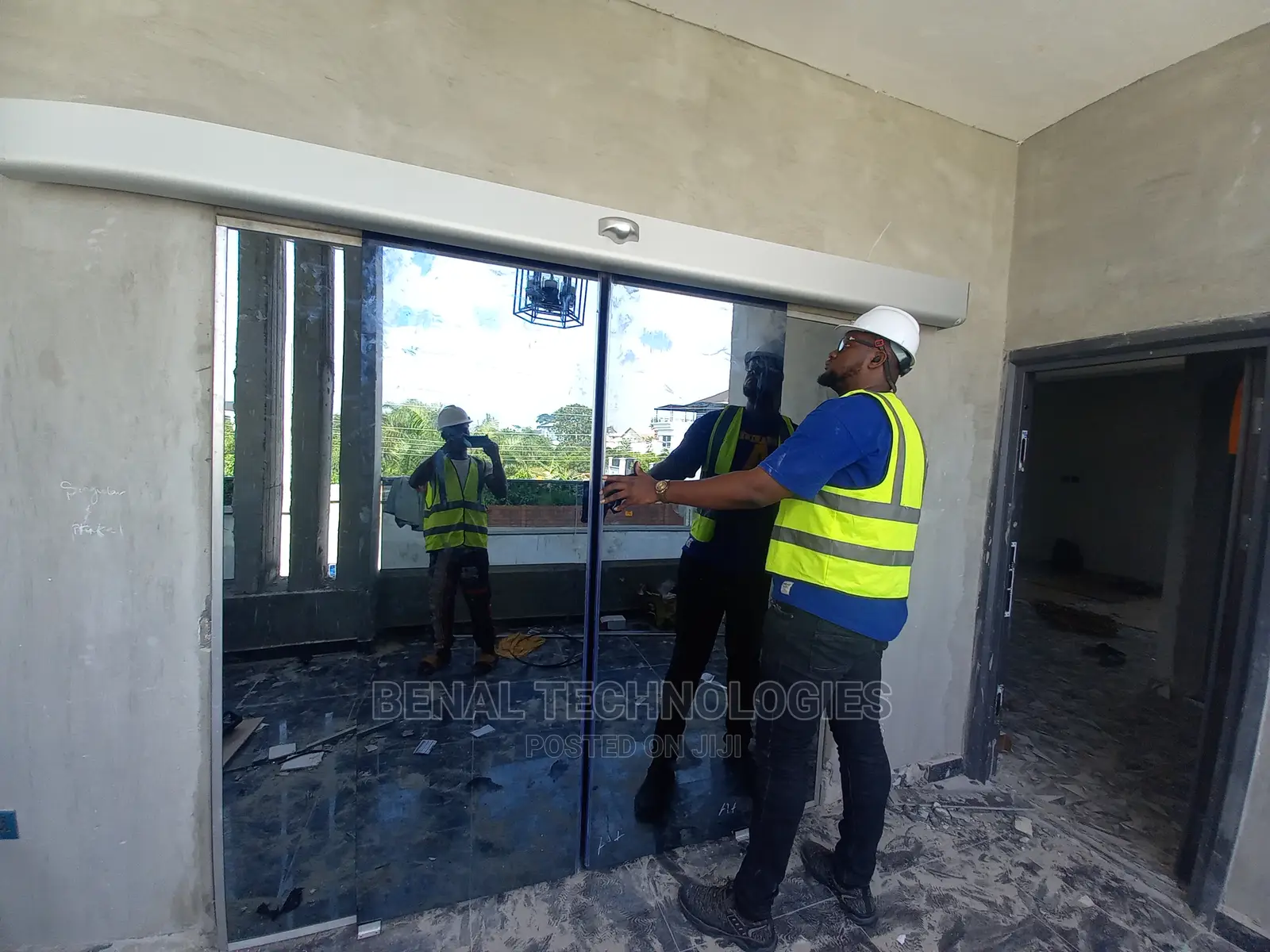 Affordable Entrance Automatic Sensor Door Ejigbo