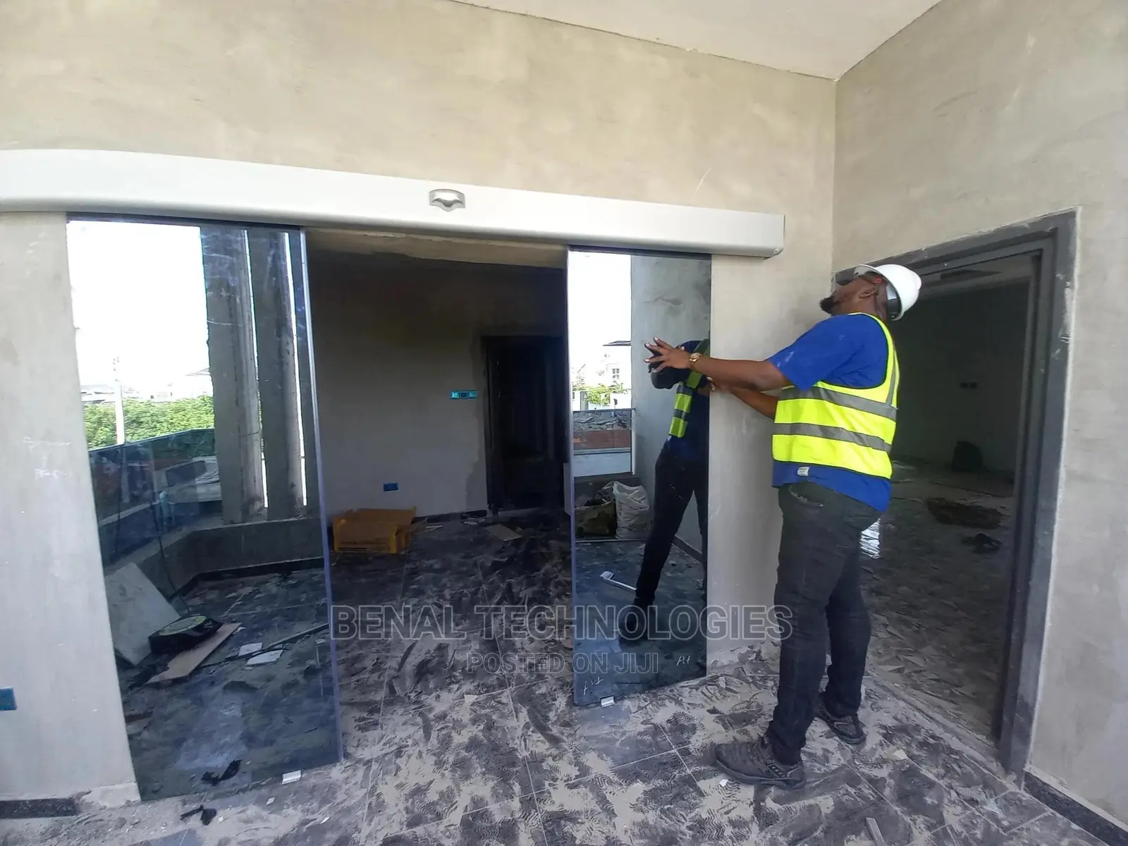 Effective Automatic Entrance Sensor Door in Amuwo Odofin