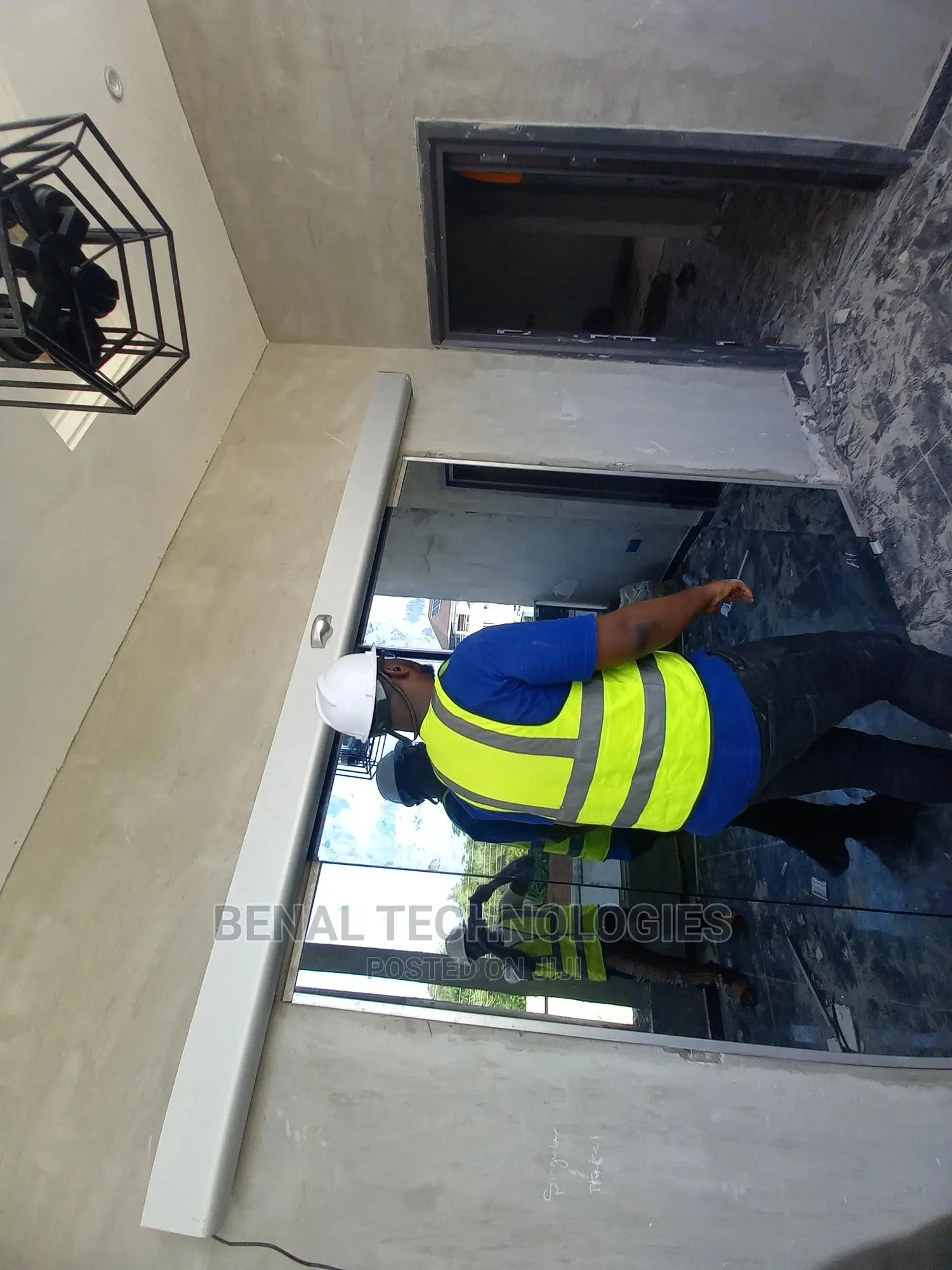 Affordable Entrance Automatic Sensor Door in Egbe Idimu