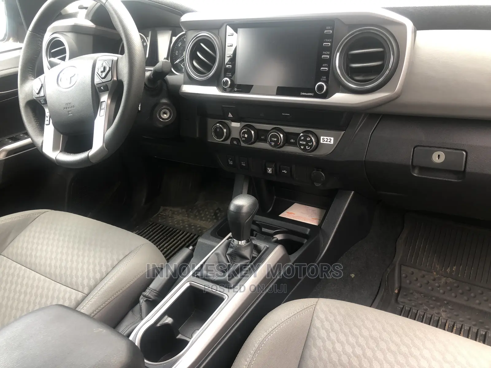 Toyota Tacoma 2020 Red