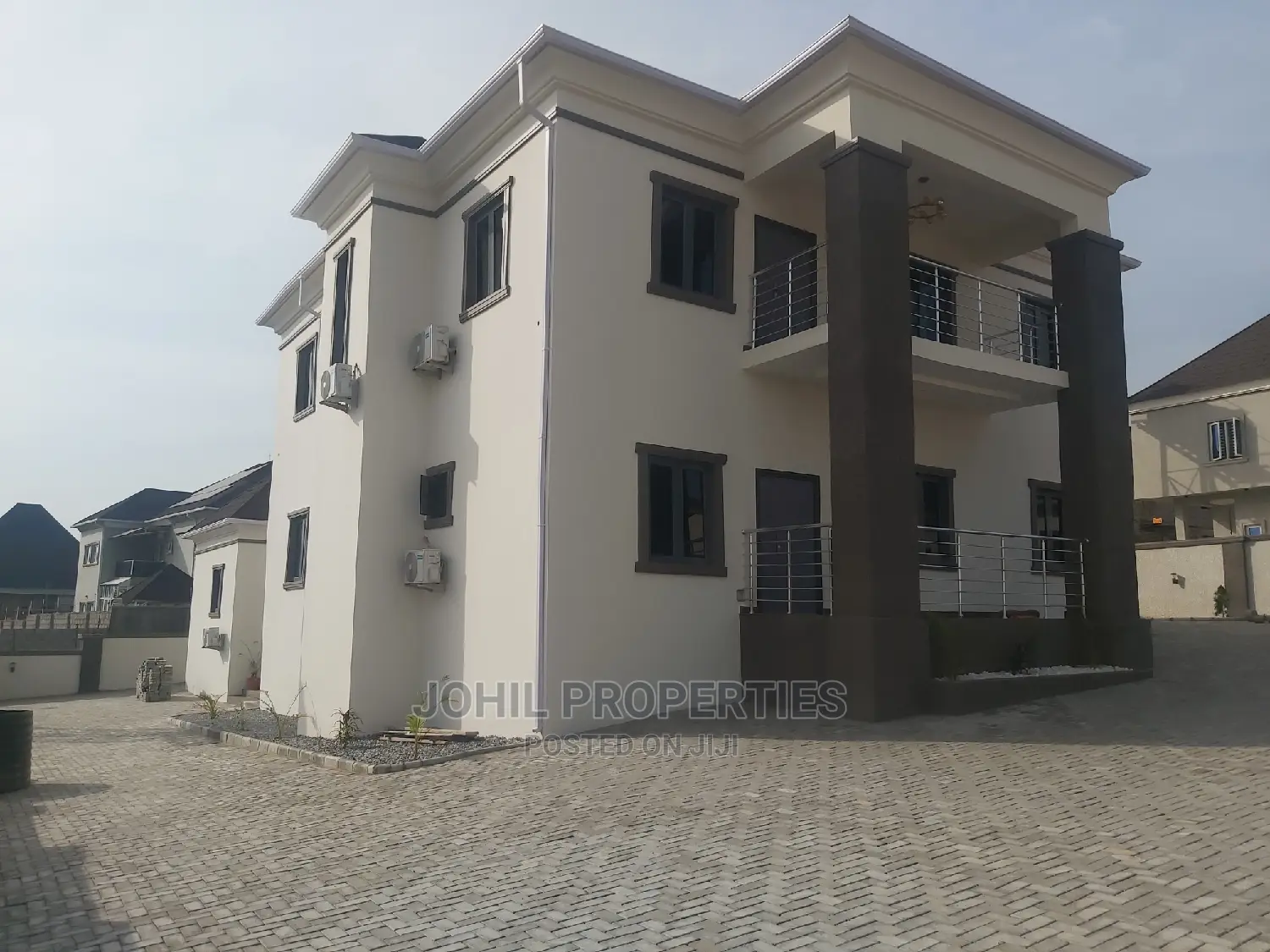 4bdrm Duplex in Naf Valley Estate, Asokoro for sale