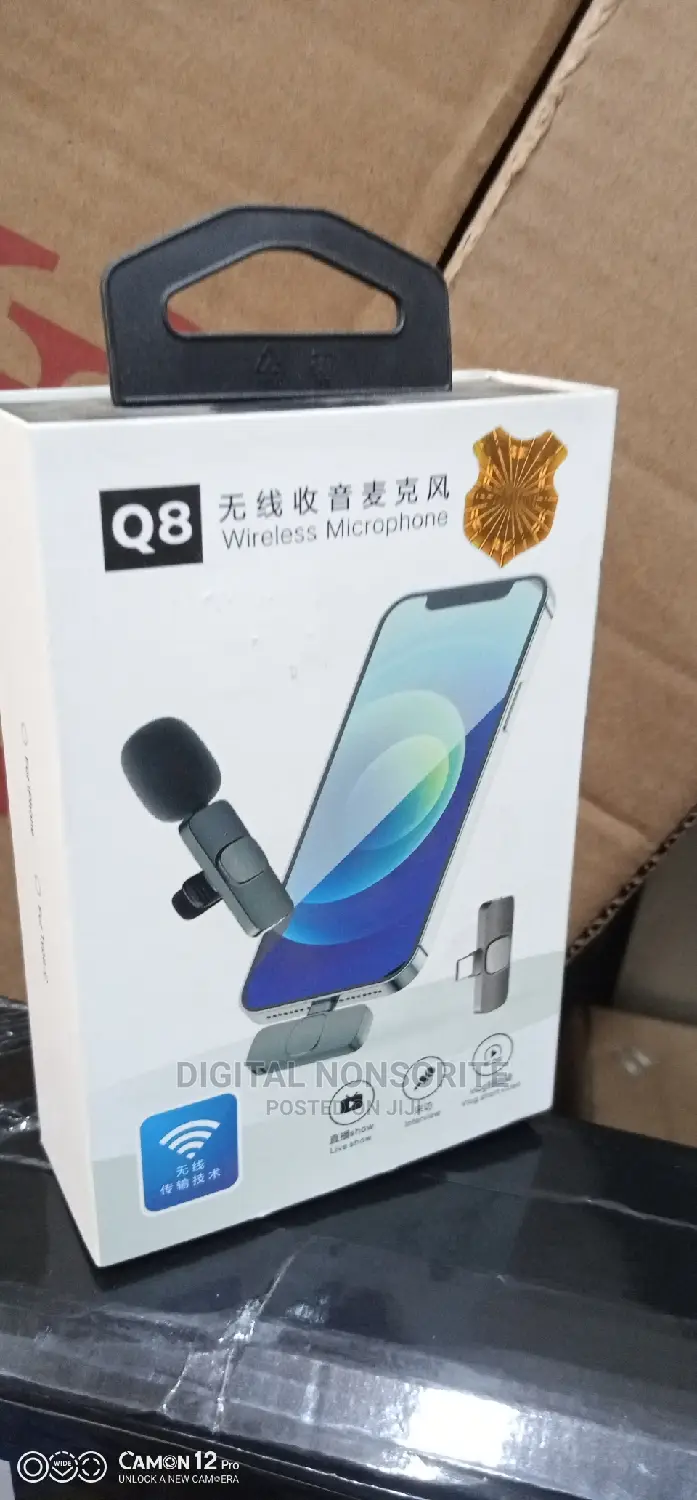Q8 Wireless Phone Microphone