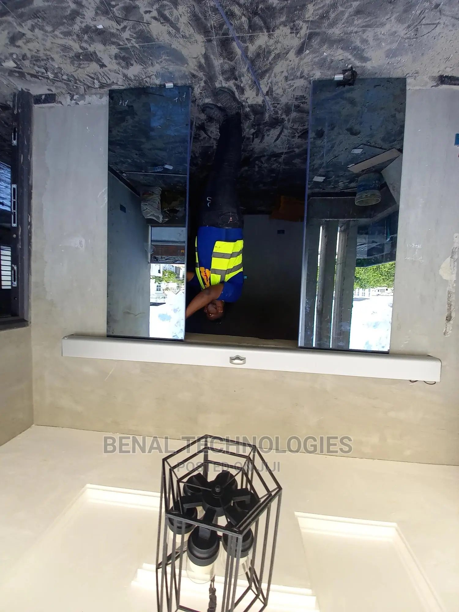 Quality Entrance Automatic Sensor Door in Obafemi Awode