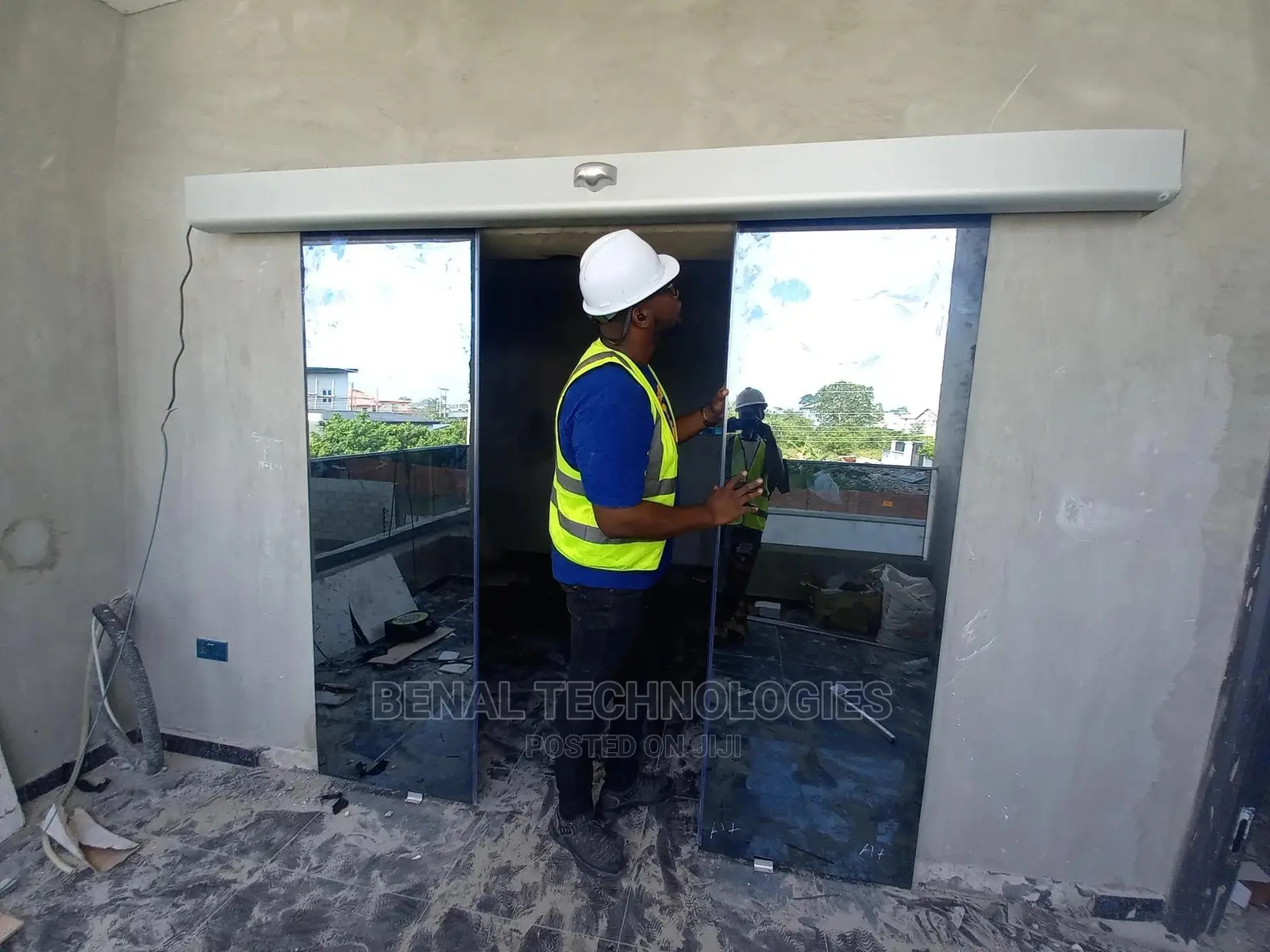 Very Effective Automatic Entrance Sensor Door In Ikpoba