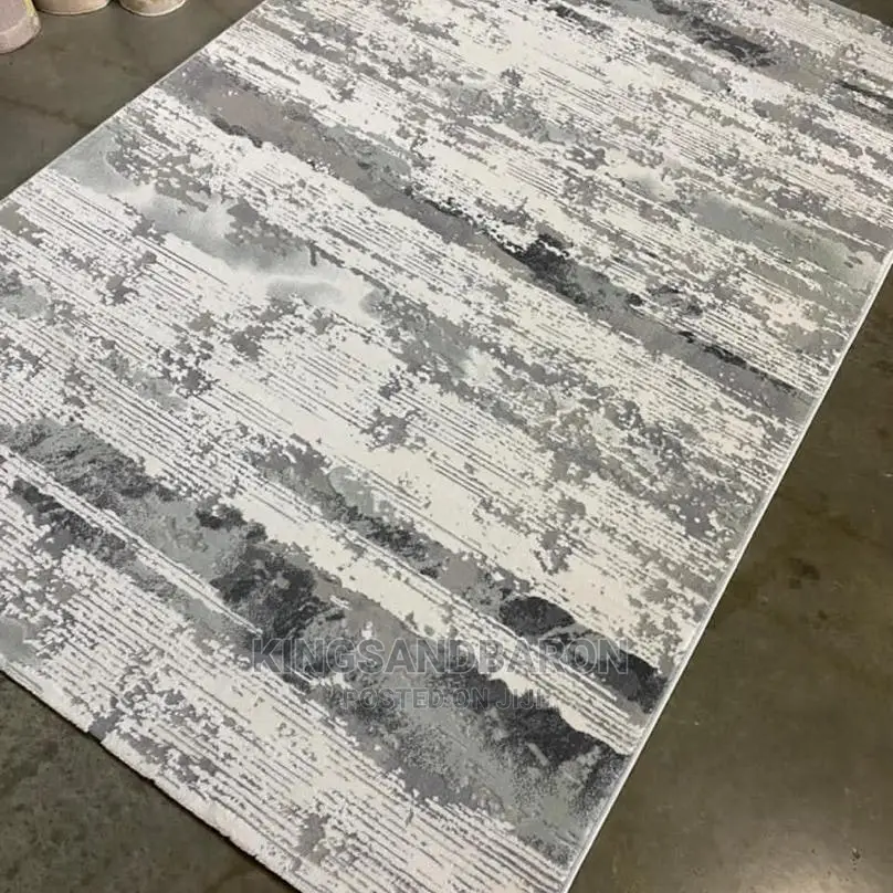 7*10fts Gray and Cream Turkey Rug