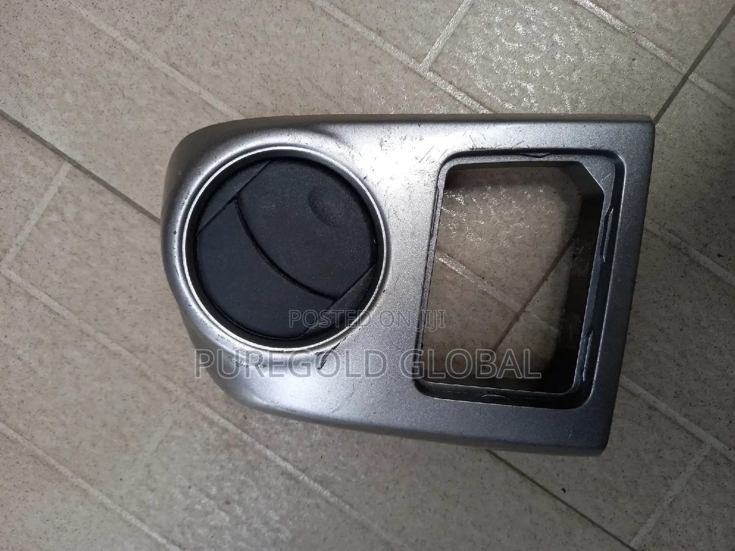 Toyota Matrix and Pontiac Vibe Ac Vent
