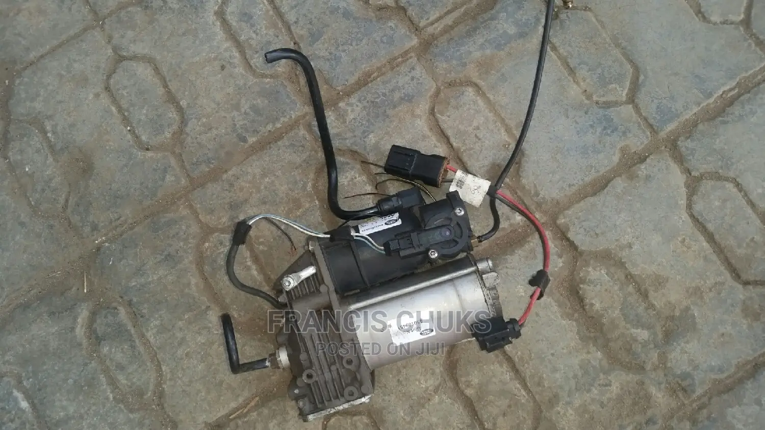 Airmatic or Lifting Balloon Pump for All of Range Rover