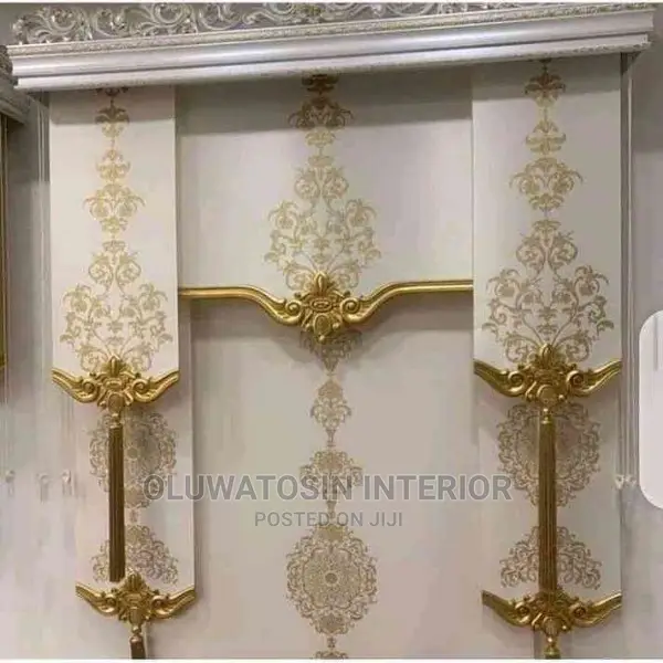 Royal Majestic Blinds/Curtain