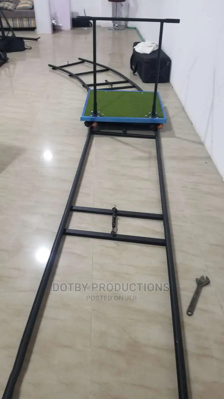 Track and Dolly