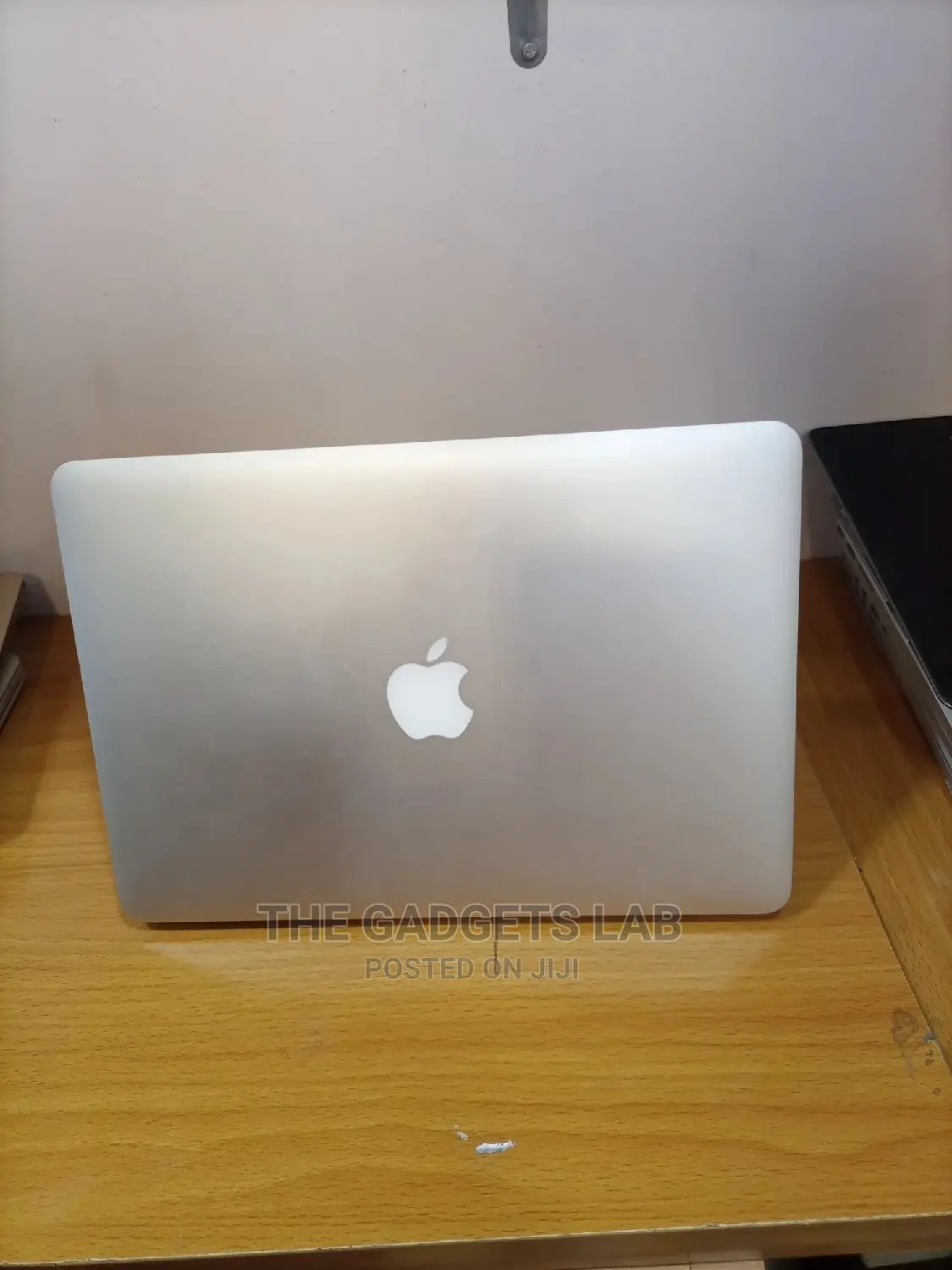 Laptop Apple MacBook Pro 2015 8GB Intel Core I5 SSD 256GB