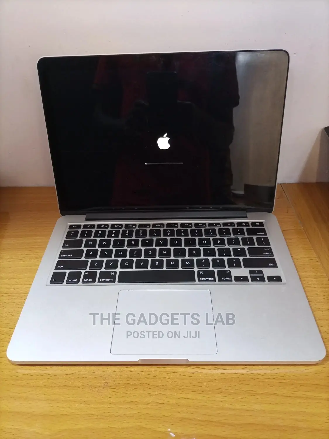 Laptop Apple MacBook Pro 2015 8GB Intel Core I5 SSD 256GB