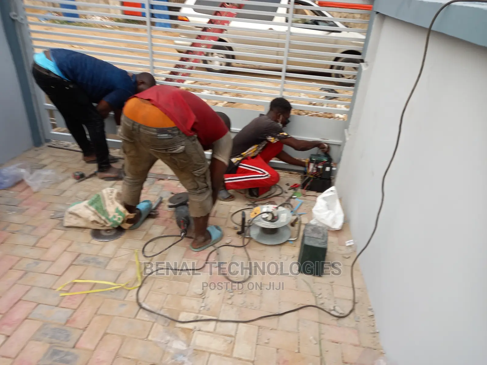 Quality Automatic Remote Gate Machine in Sapele