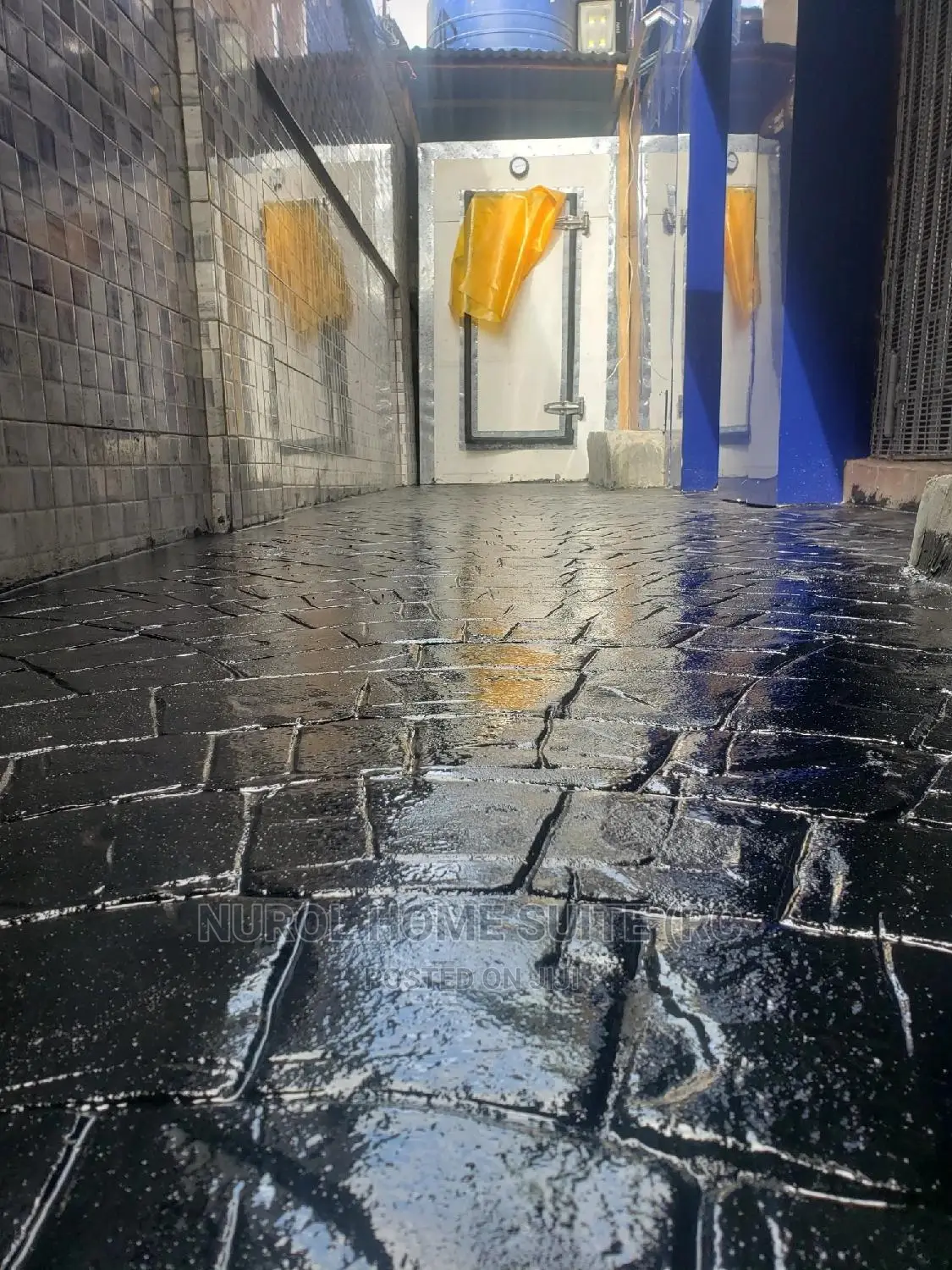Maintenance/Polish of Stamped Concrete.