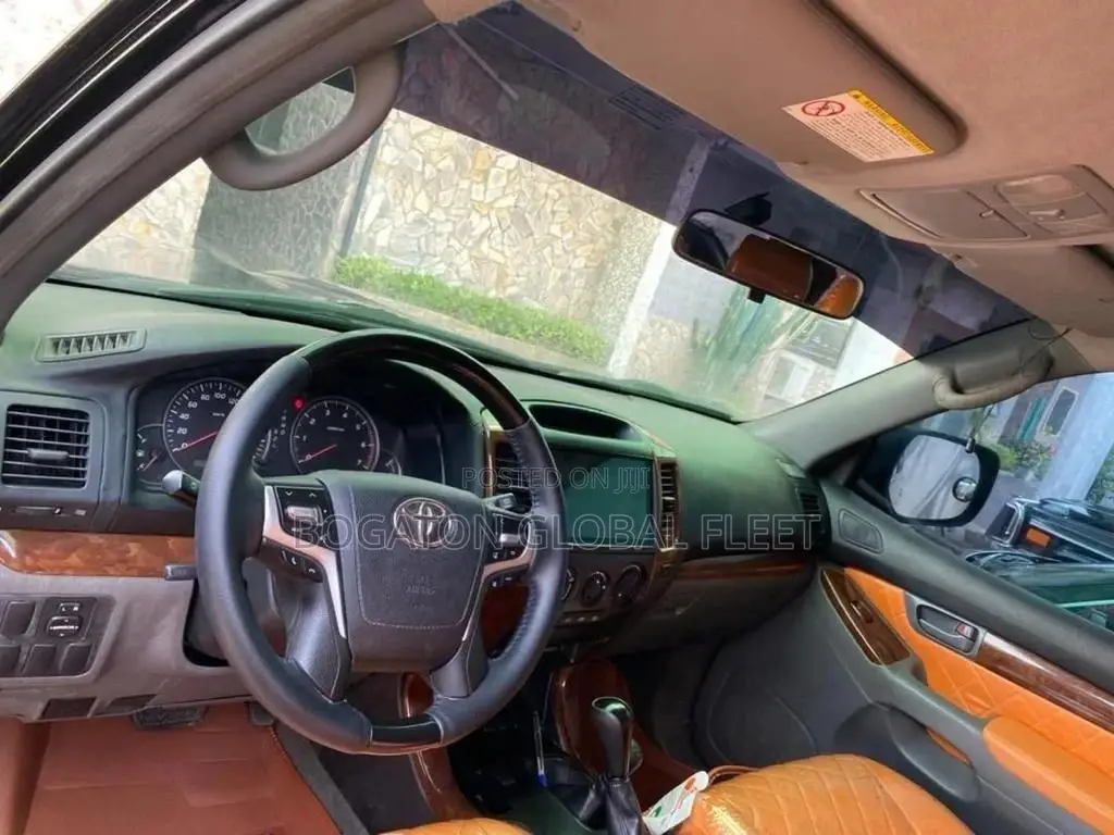 Prado Rental