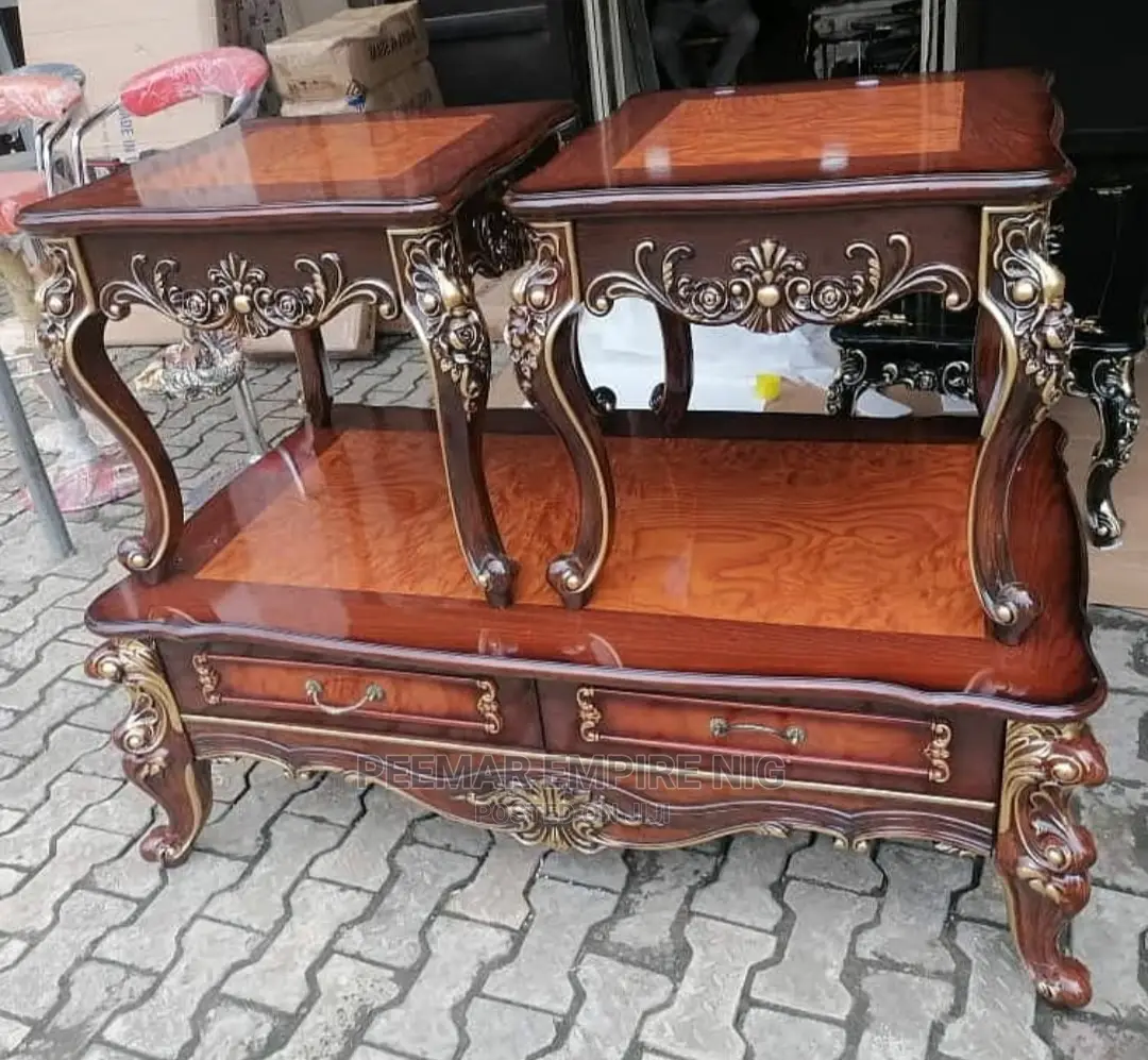 Original Executive Imported Center Table With 2 Sides Stool
