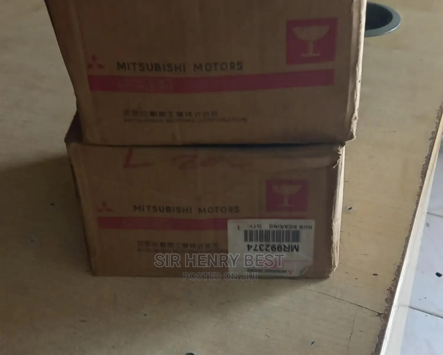 Wheel Hub Mitsubishi Pajero. 2012/2020