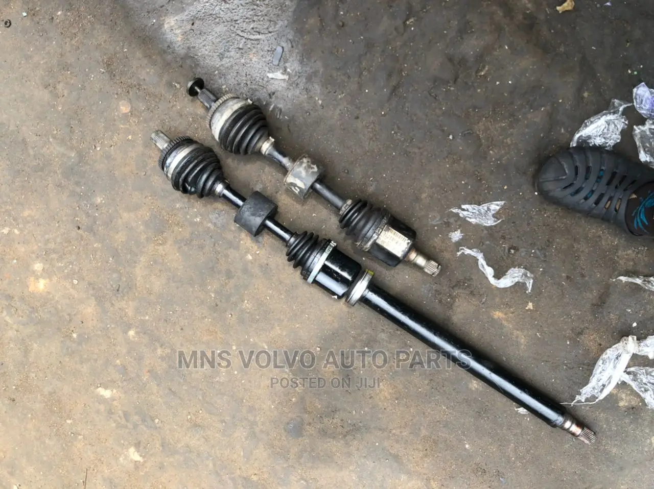 Volvo S60,S80,V70,Non AWD Shaft