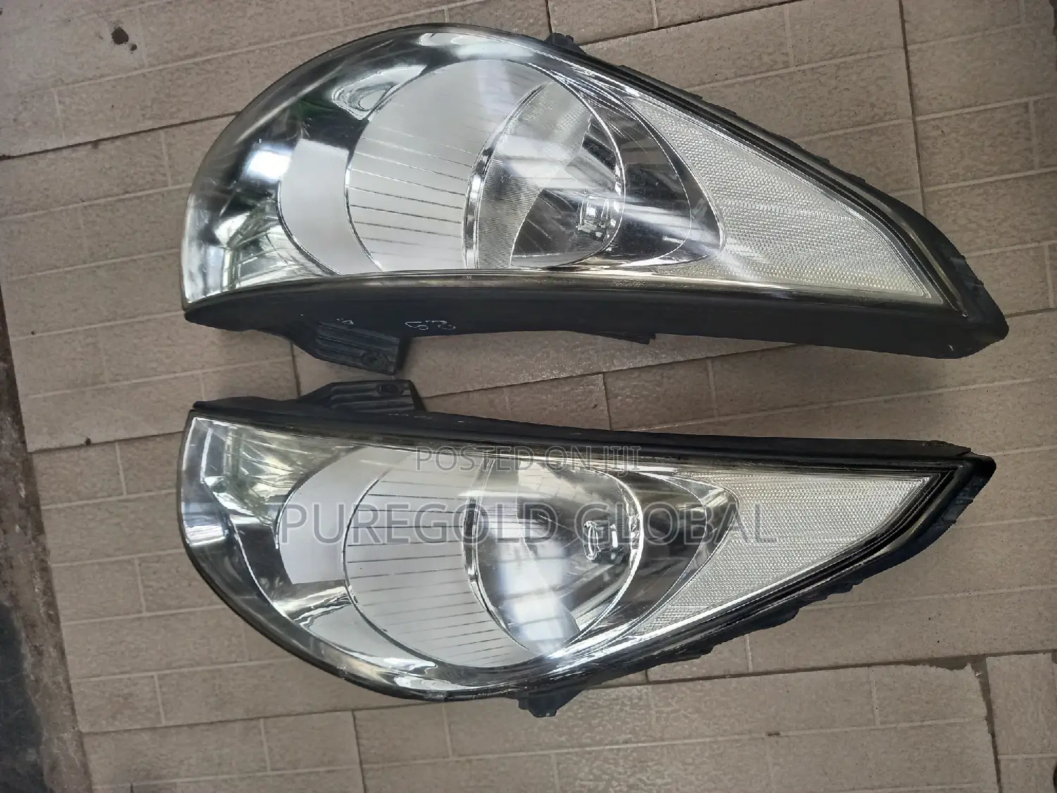 Headlamp for Hyundai Ix35 2011