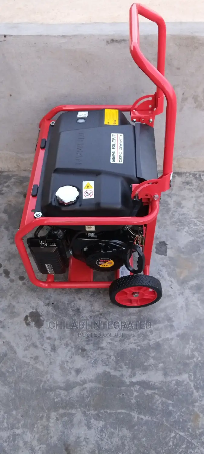 3 Weeks Old 3.2KVA SUMEC FIRMAN ECO3990ES Keystart Generator